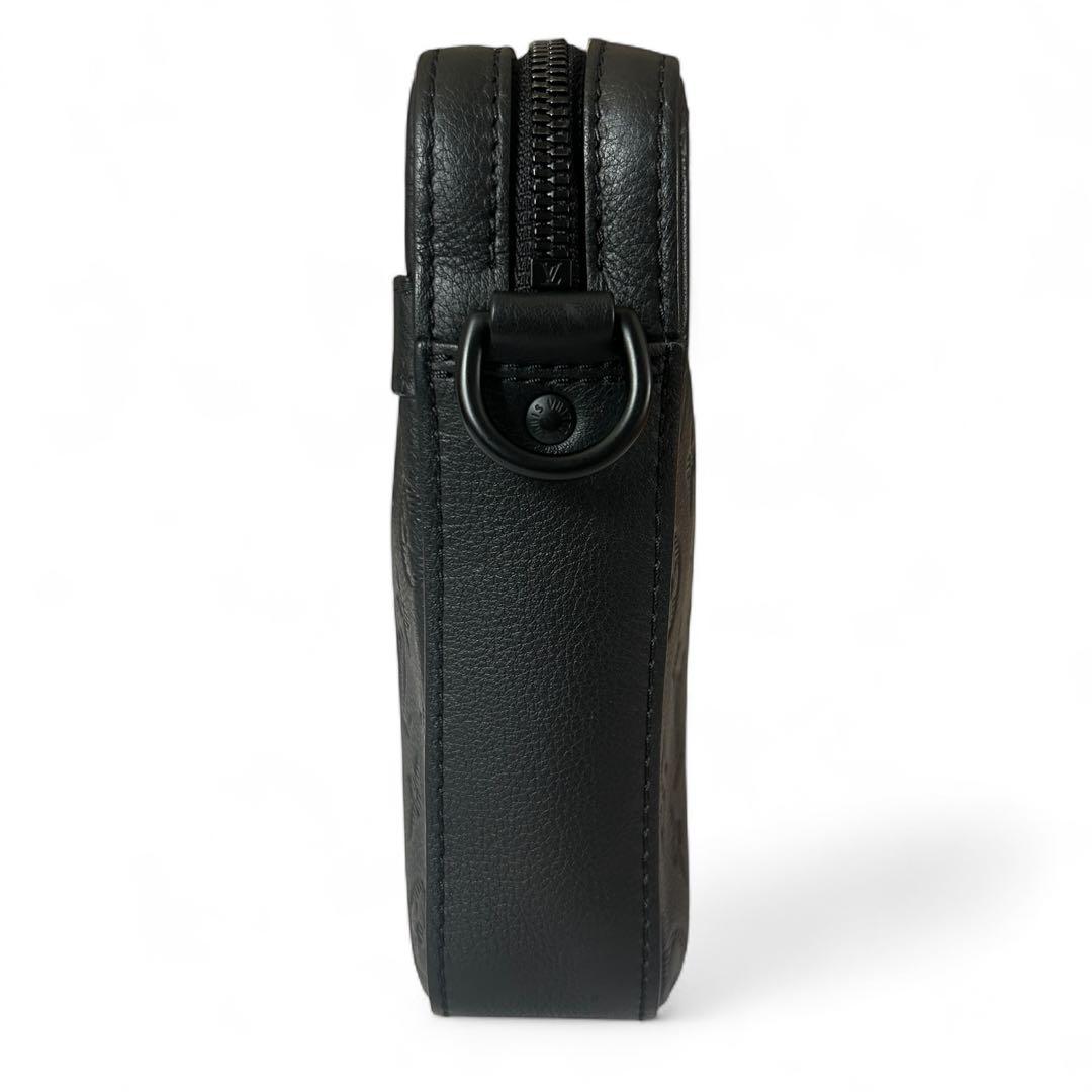 【極美品】ルイヴィトン　モノグラム　トリオメッセンジャー (パース無し)