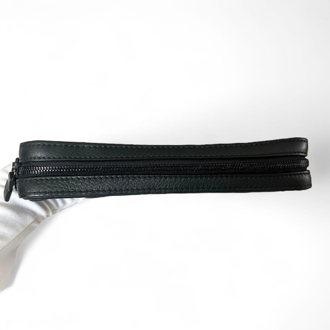 【極美品】ルイヴィトン　モノグラム　トリオメッセンジャー (パース無し)