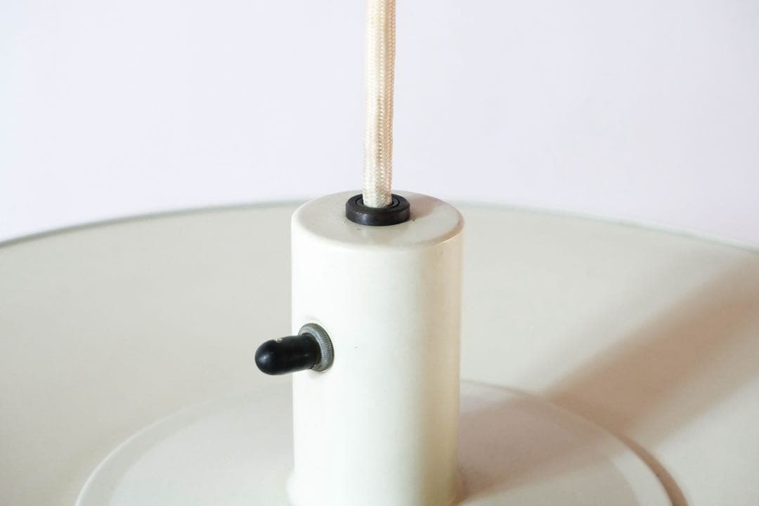 ペンダントライト　ポストモダン　ミッドセンチュリー　スペースエイジ　ナショナル