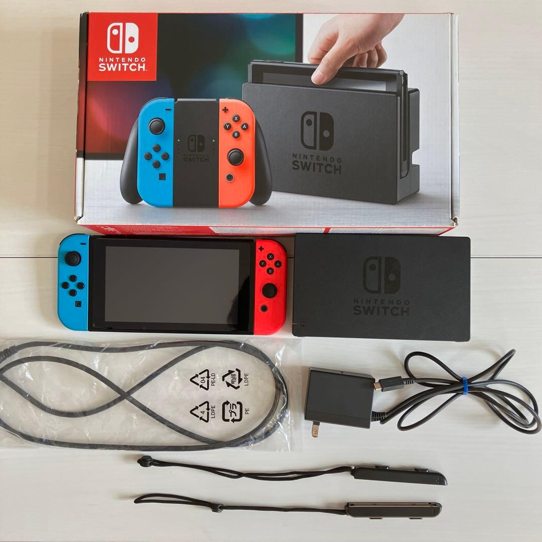 【完品】Nintendo SWITCH 本体 ネオンブルー　ネオンレッド