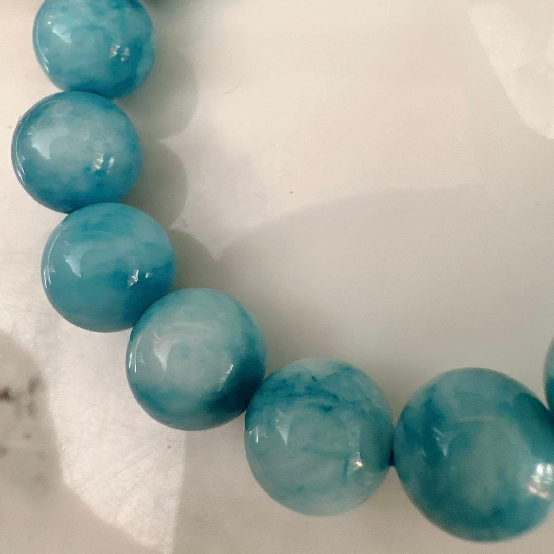 【ラリマー】優しく平和なエネルギー　 カリブ海の宝石　癒しの石　Larimar