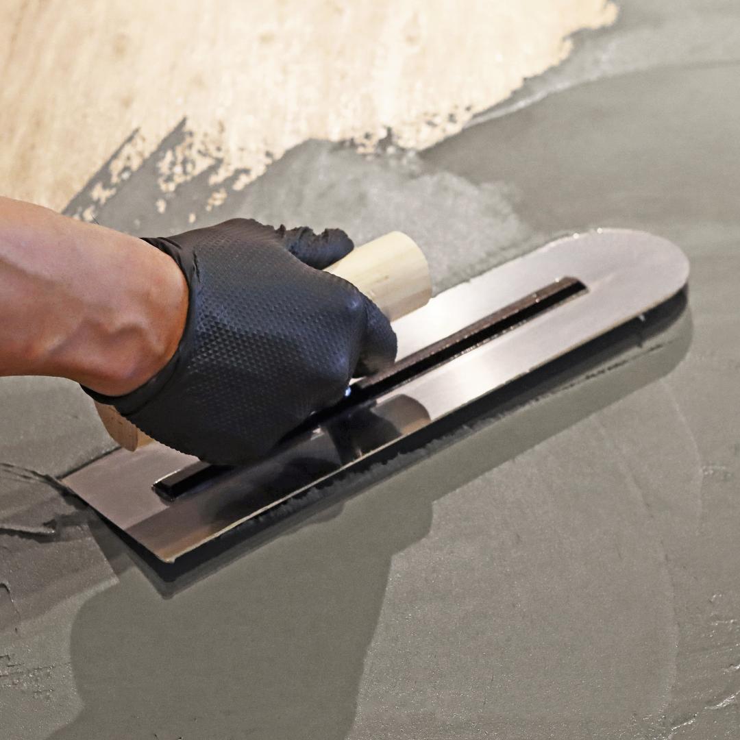 センターテーブル｜ライトグレー｜四角脚｜薄塗りモルタル｜ダイニングテーブル