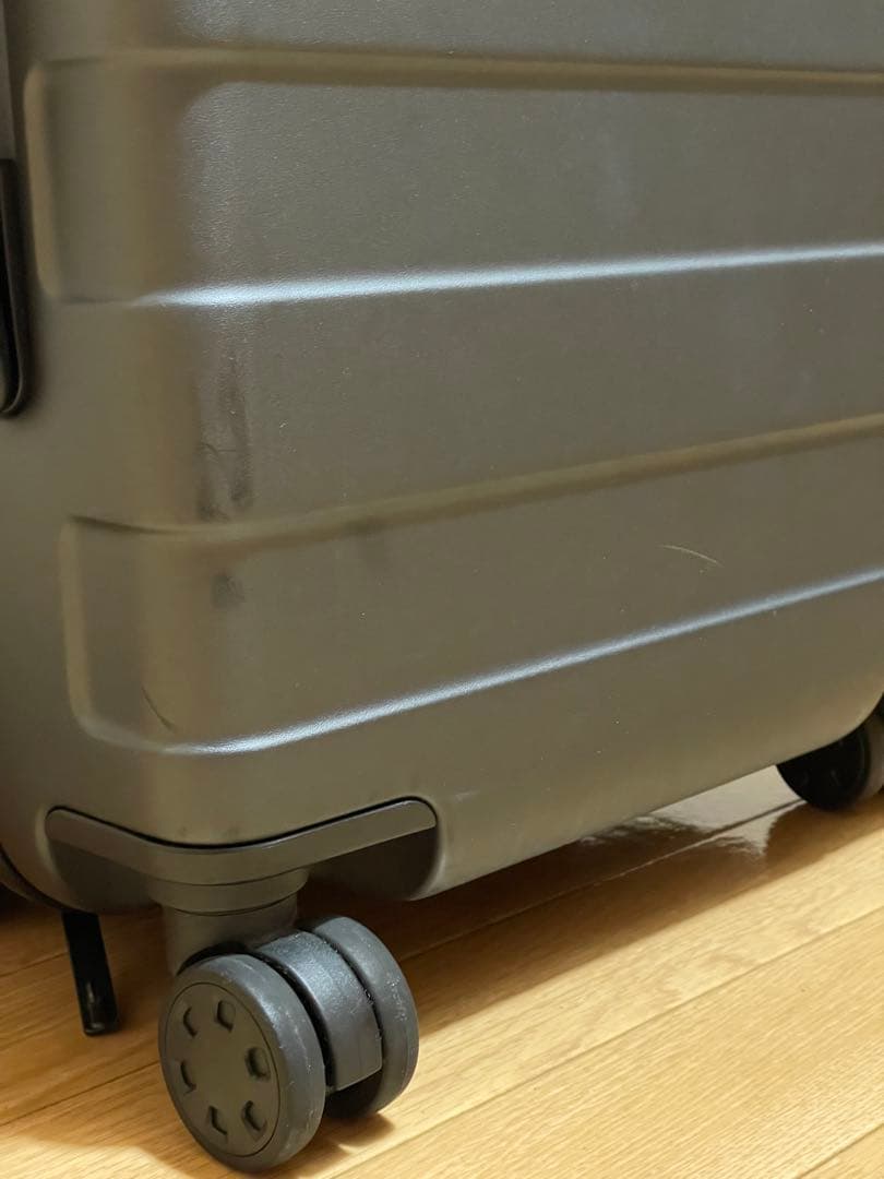 無印良品　ハードキャリーケース （36L）　ダークグレー　MUJI