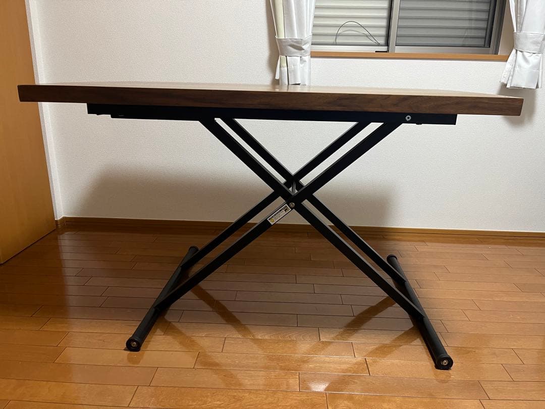 ニトリ　昇降式テーブル　天板カバー付き