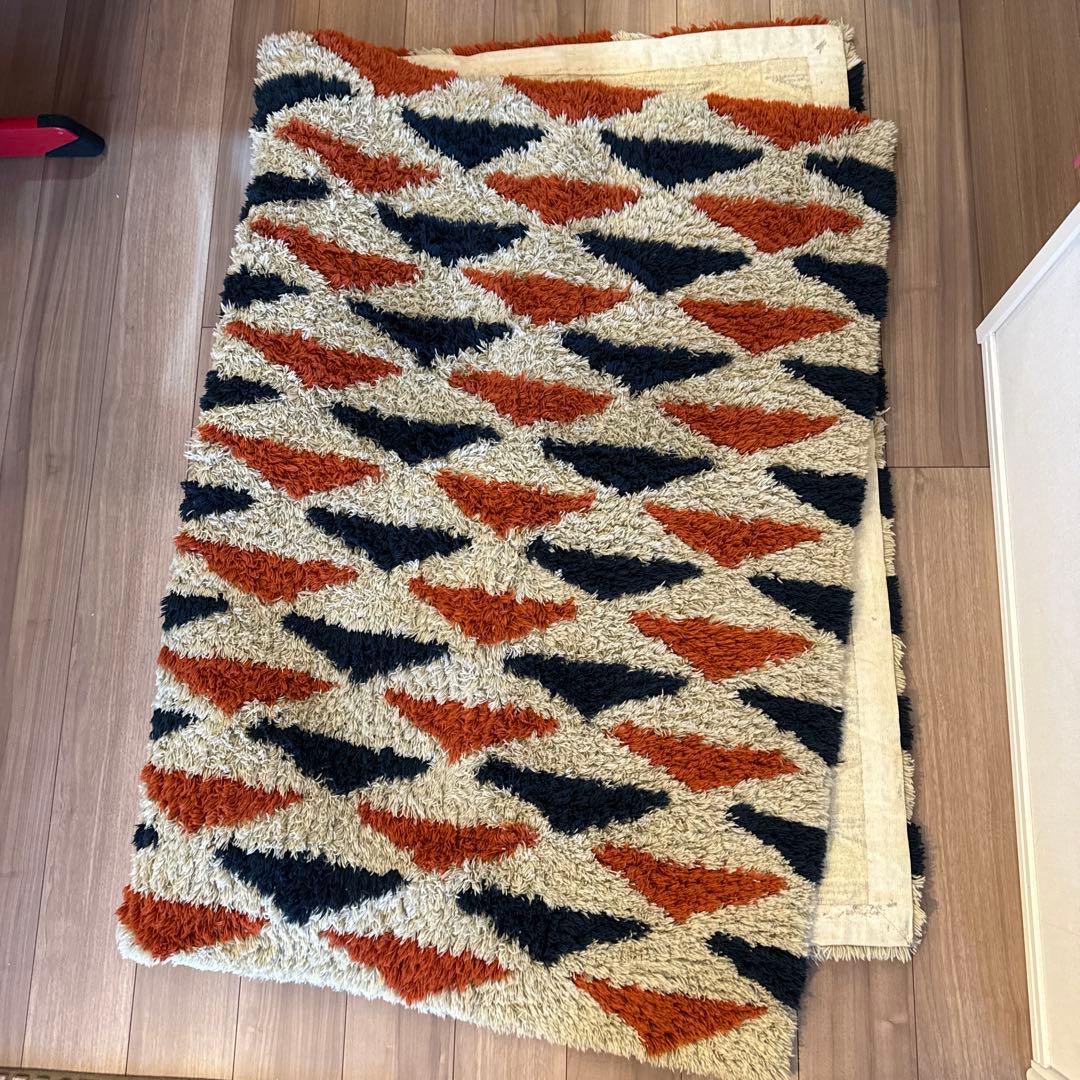 ACME Furnitureトリゴンラグ 138cm × 197cm