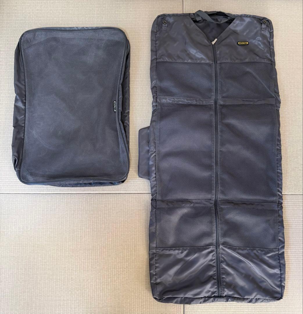 【格安USED】リモワ RIMOWA サルサデラックス 89 L ブラック 4輪