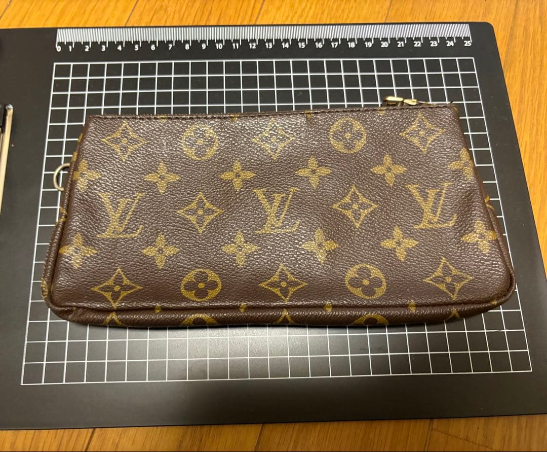 や*ま様 Louis Vuitton モノグラム ポーチ