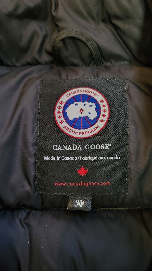 ダウンベスト　カナダグース