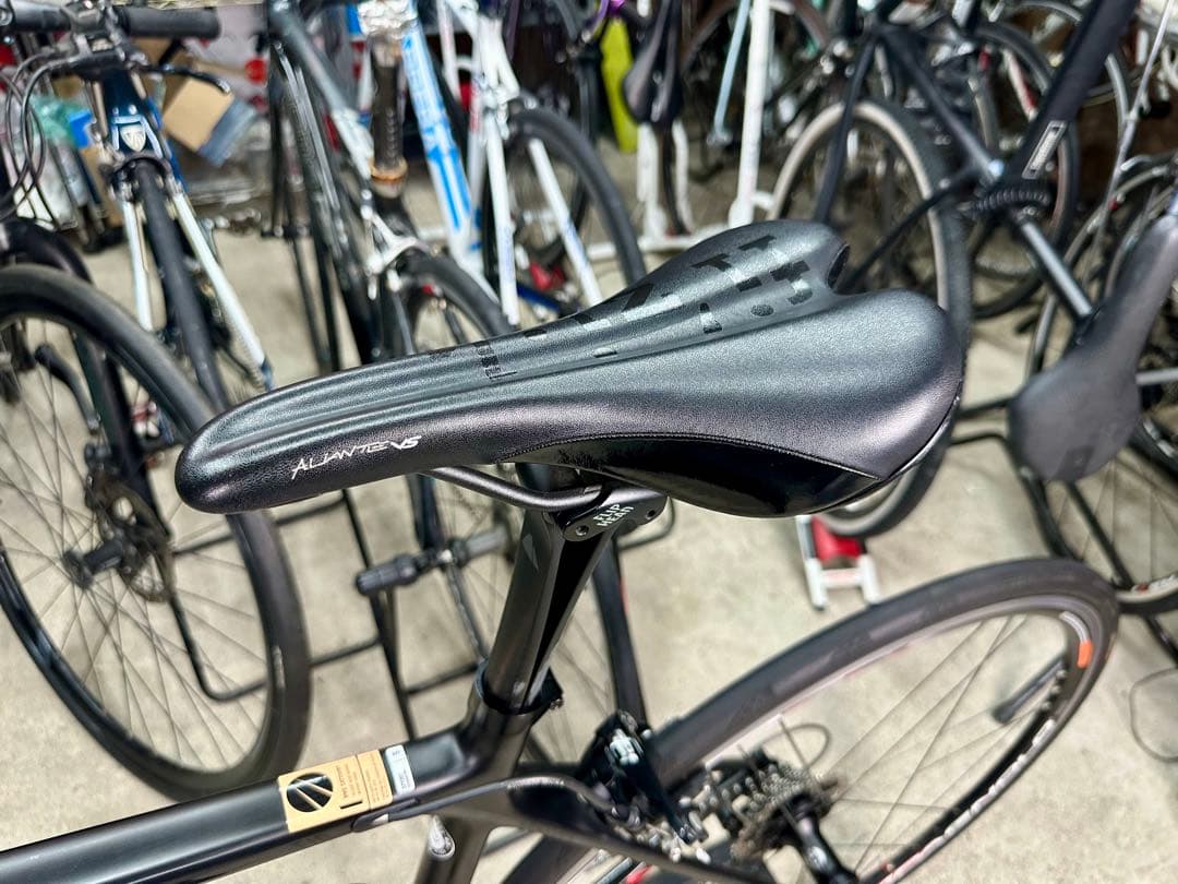 CANYON ENDURACE CF 8.0基本分解発送送料無料！完成車配送も！