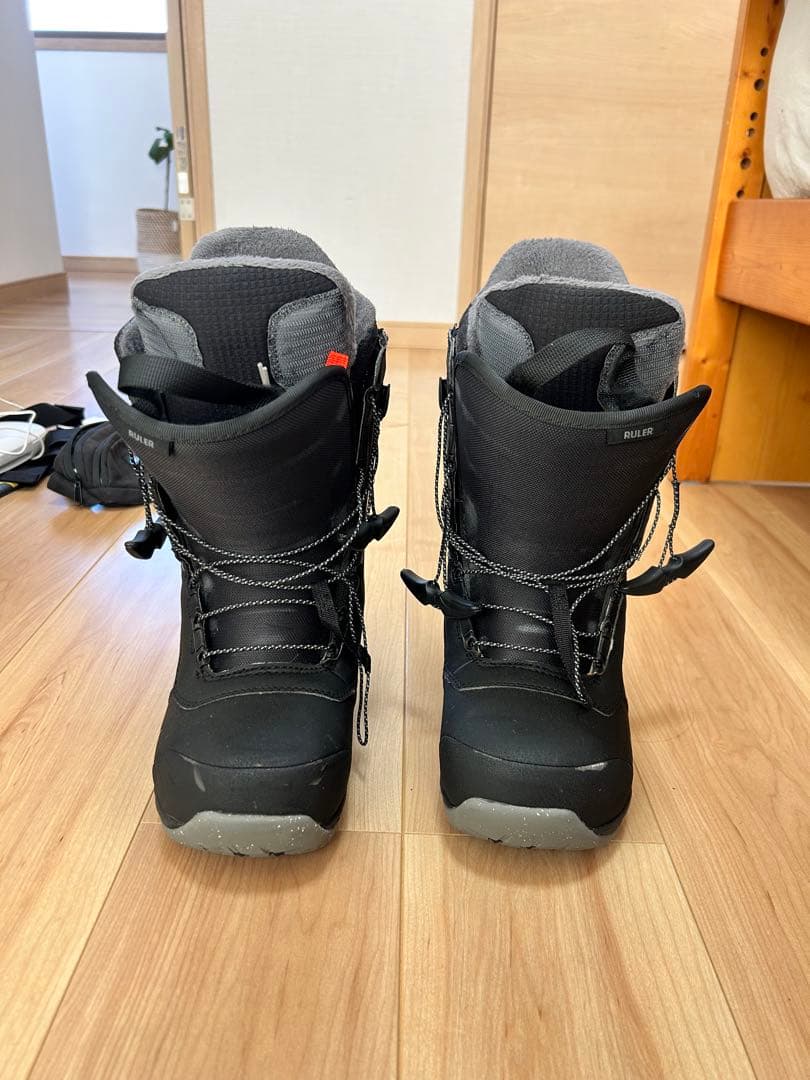 ま*め様 Burton スノーボードブーツ RULER WIDE 26cm