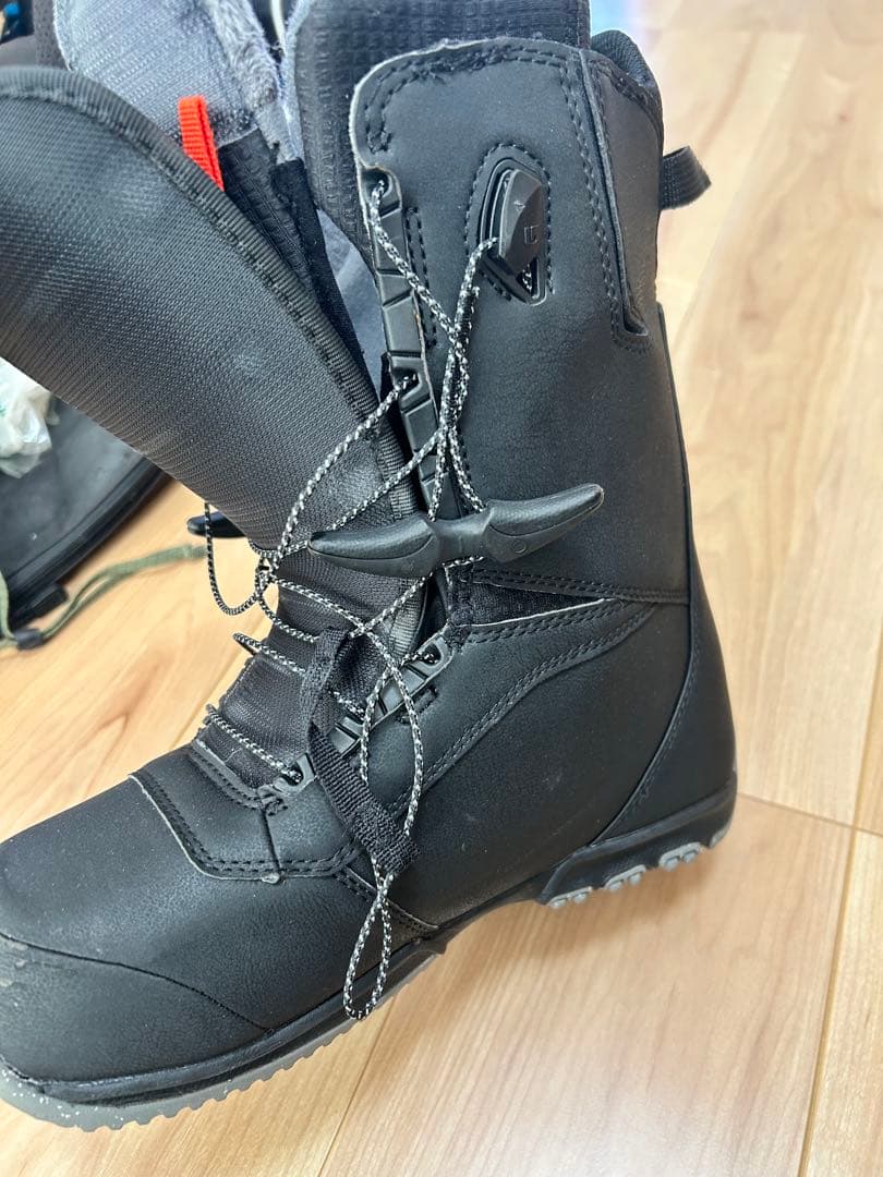 ま*め様 Burton スノーボードブーツ RULER WIDE 26cm