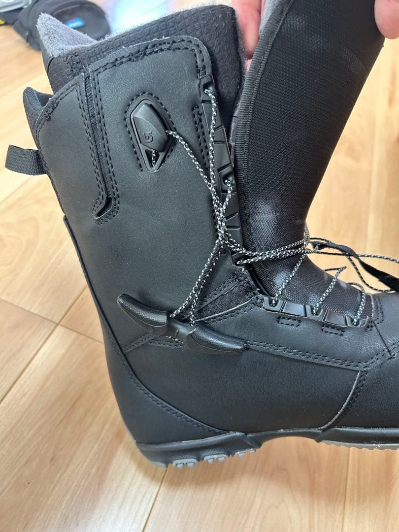 ま*め様 Burton スノーボードブーツ RULER WIDE 26cm