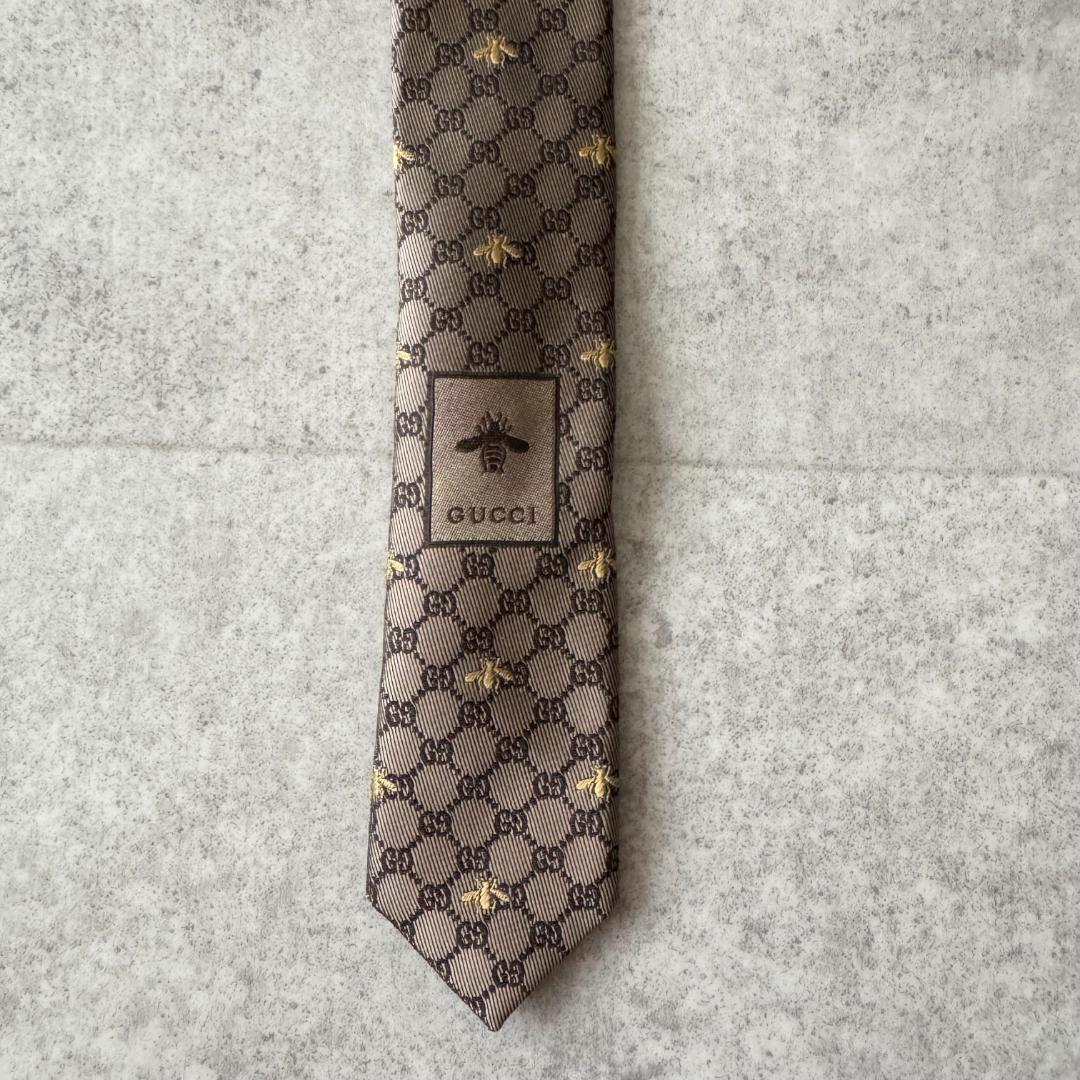 グッチ　ネクタイ　GGスプリーム　ビー　アニマリエ　総柄　ブラウン
