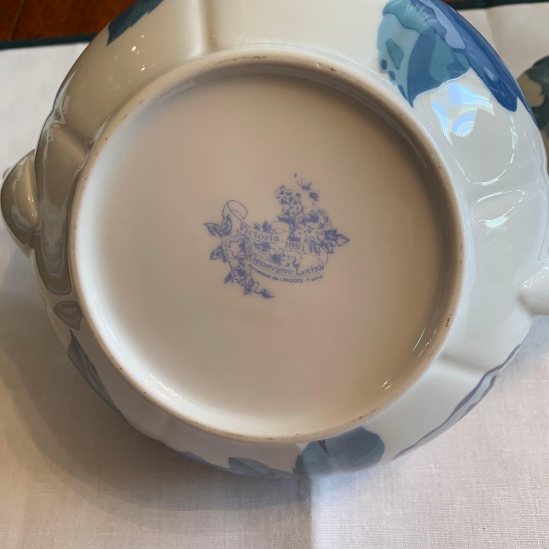 イル　ジュヌヴィエーブレチュ3点セット＋お皿6点