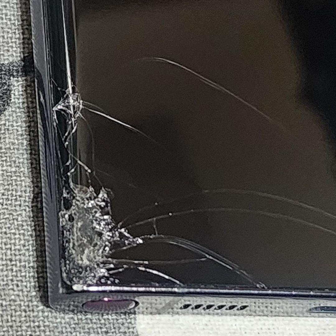 【ジャンク】画面割れ 操作不良 Galaxy s22 ultra 　docomo