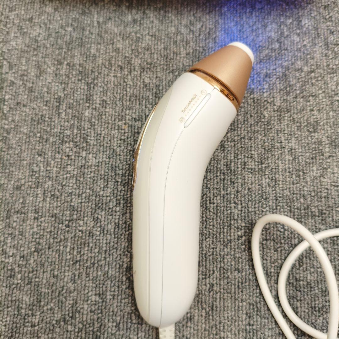 BRAUN IPL脱毛器 ポーチ付き Silk-expert Pro 5 VIO