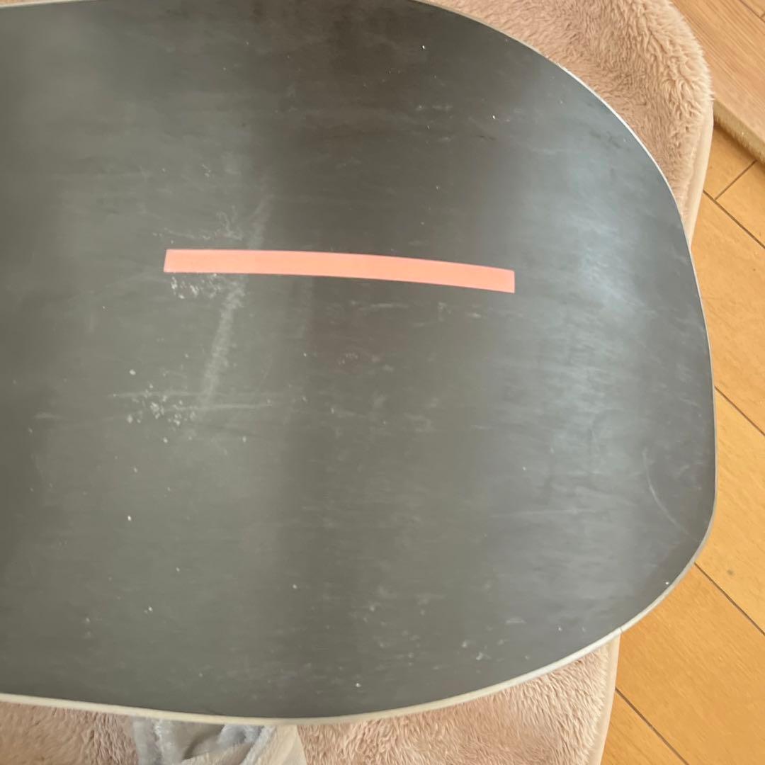 スノーボード Salomon SUPER 8 154