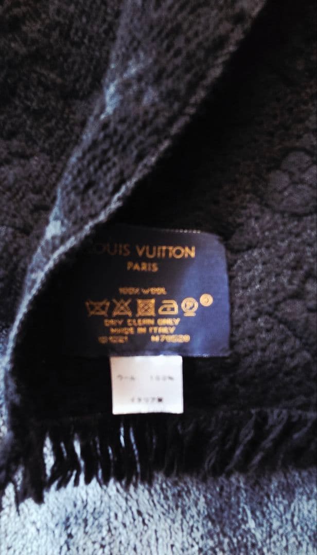 Louis Vuitton 黒 マフラー ウール100%