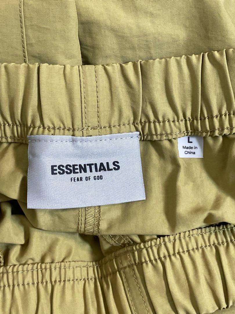 （美品）エッセンシャルズESSENTIALSリフレクターナイロンパンツサイズL