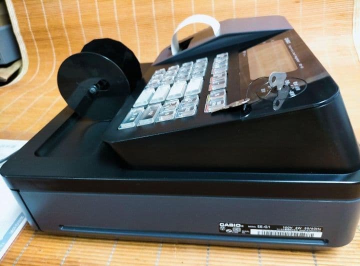 カシオレジスター　SE-G2　コンパクト　人気機種　 感熱紙　250501