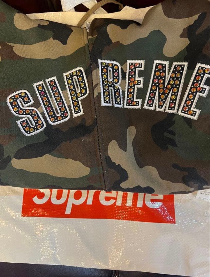 ティースSupreme x B.B. Simon