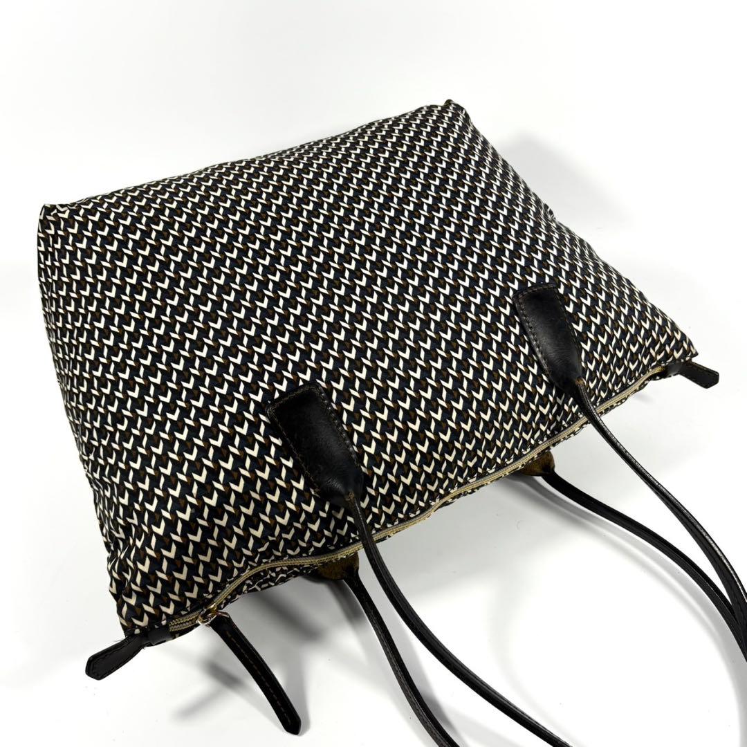 ✨美品✨ロベルタピエリ トートバッグ A4可 肩掛け 大容量 紺 茶 白 黒