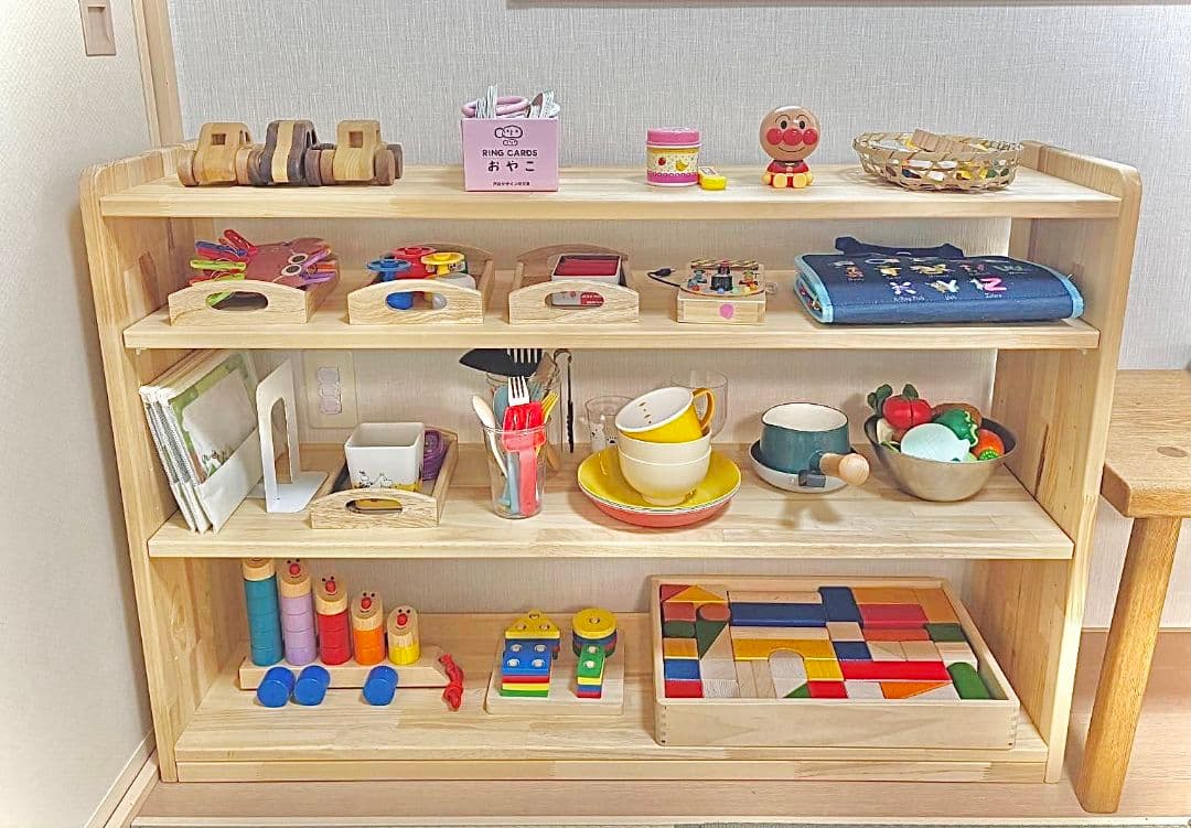 絵本棚、おもちゃ棚セット