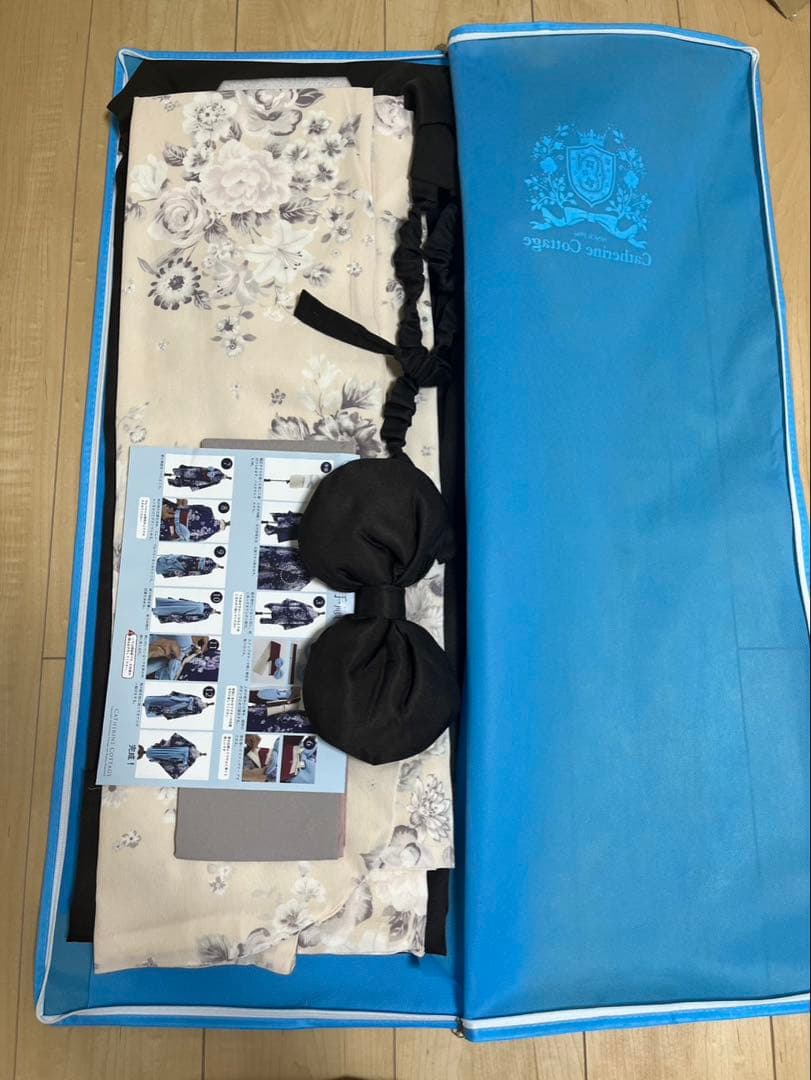 Catherine Cottage 花柄袴セット