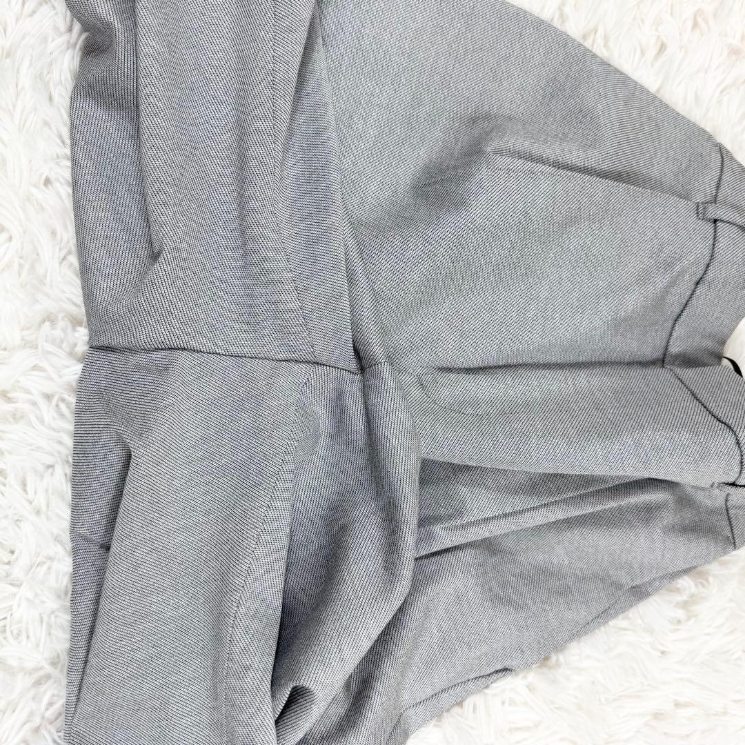 【極美品】INDIV インディヴィ パンツスーツセットアップ グレー 44