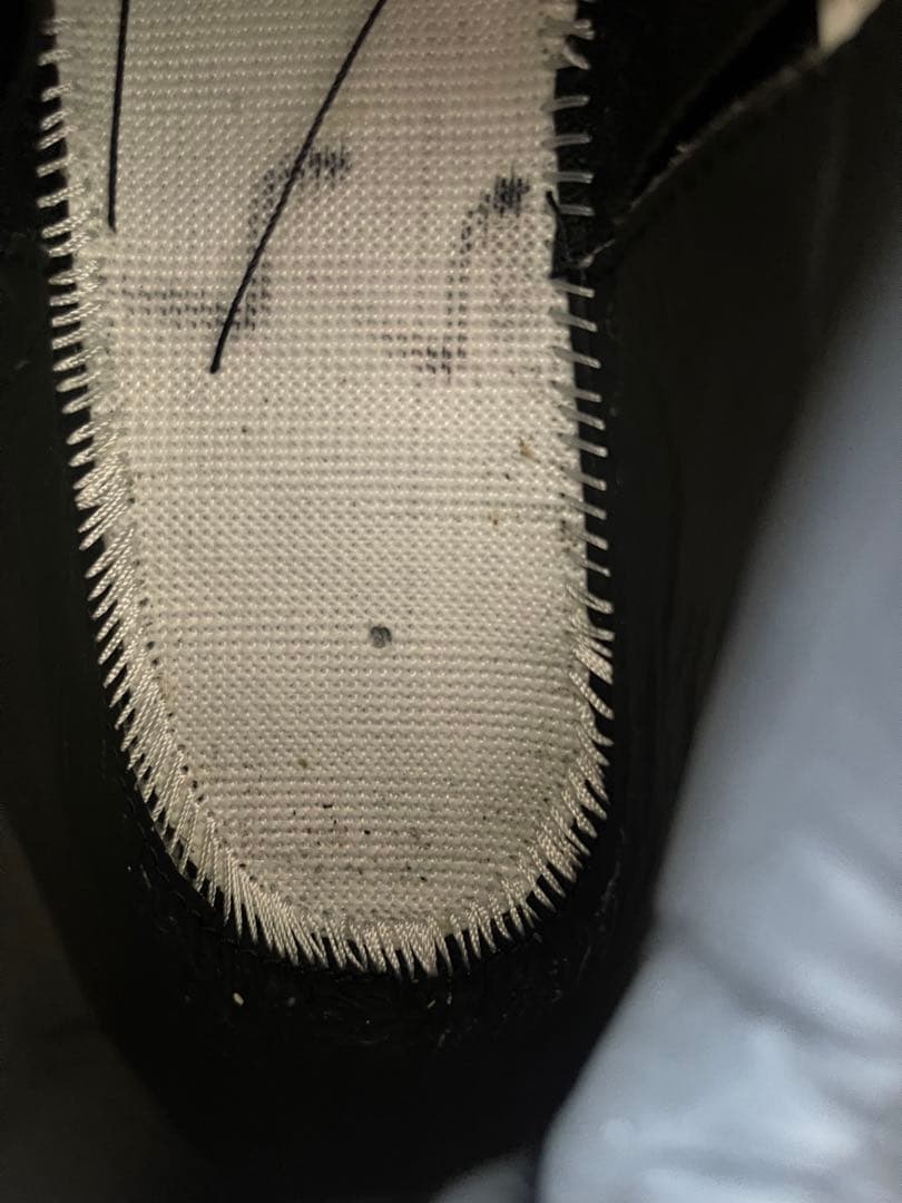 靴 JODAN4 retro x KAWS AIR