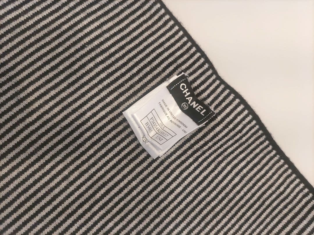 未使用品CHANEL水玉模様 フリンジ付き マフラー