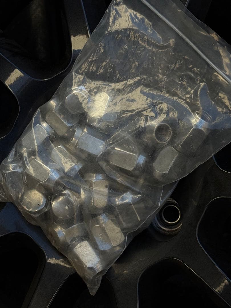 送料込 225/65R17 スタッドレス ハリアー RAV4 等