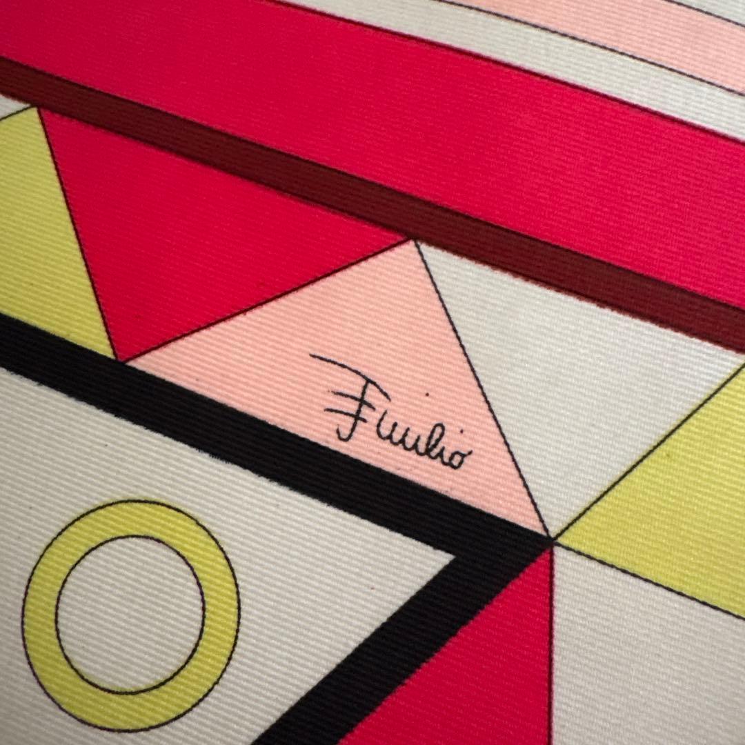 エミリオ・プッチ（Emilio Pucci） クッション