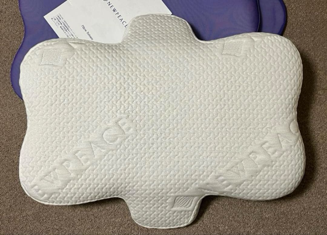 美品　ニューピースピローリリース Pillow Release 枕 MTG