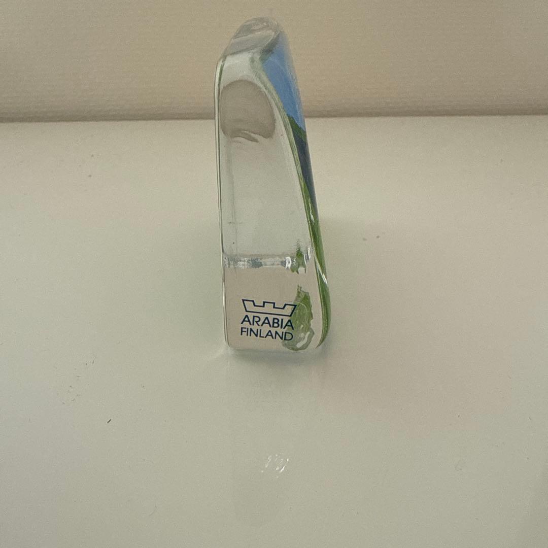 イッタラ　iittaIa フィンランドの春　ガラスカード　ペーパーウェイト　置物