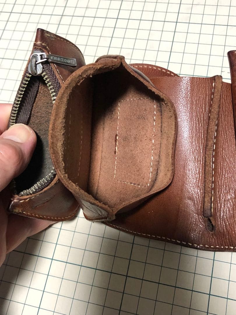 REDMOON 二つ折り財布 ブラウン