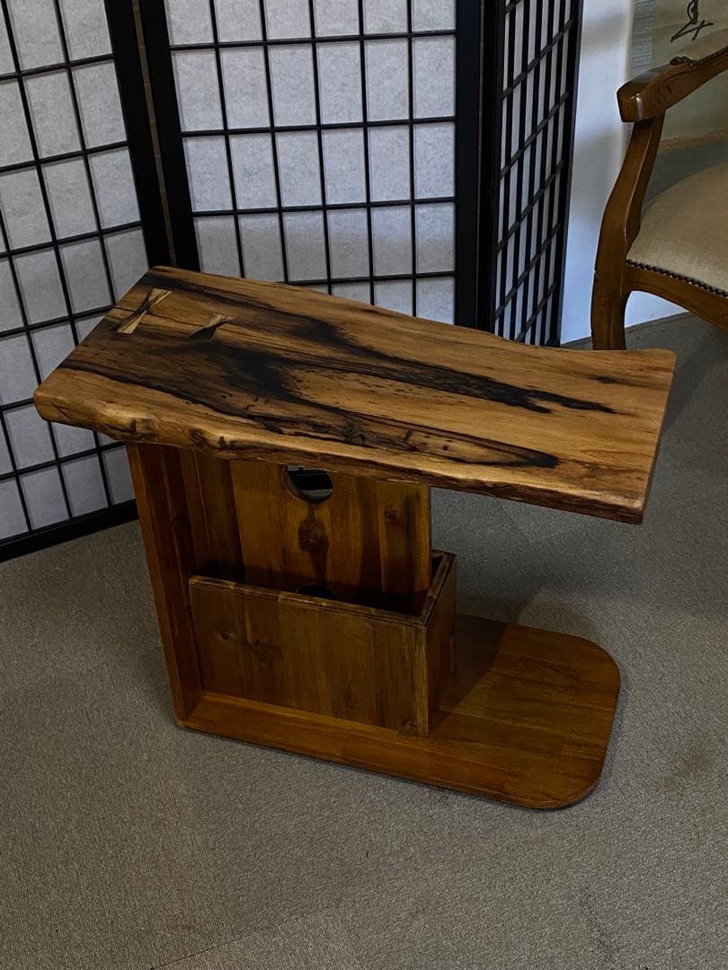黒柿無垢材 アシンメトリック サイドテーブル