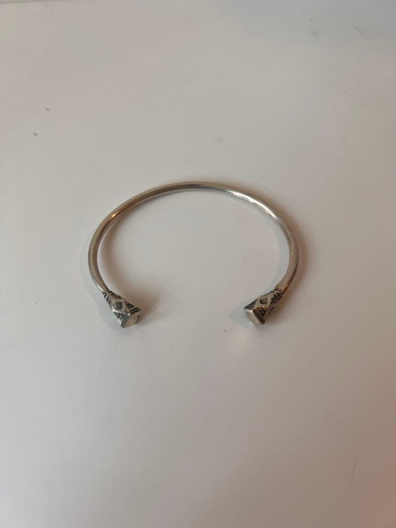 【新品】トゥアレグシルバー　01