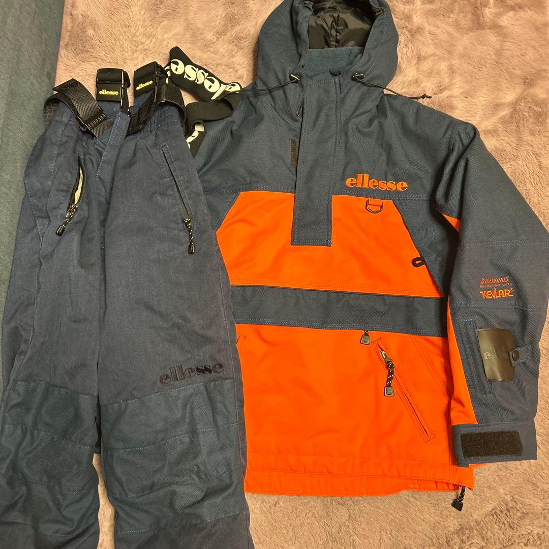 エレッセ　スキーウェア