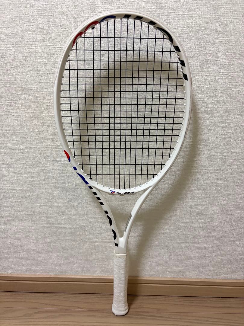 テクニファイバー T-FIGHT 300 2本セット