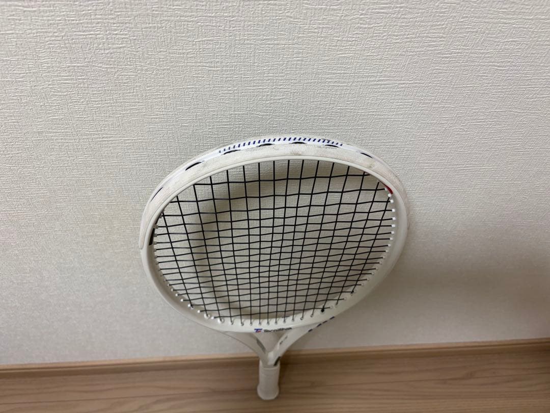 テクニファイバー T-FIGHT 300 2本セット