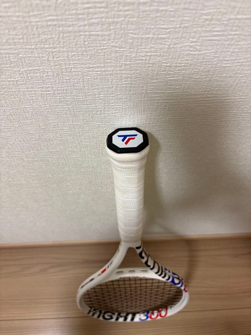 テクニファイバー T-FIGHT 300 2本セット