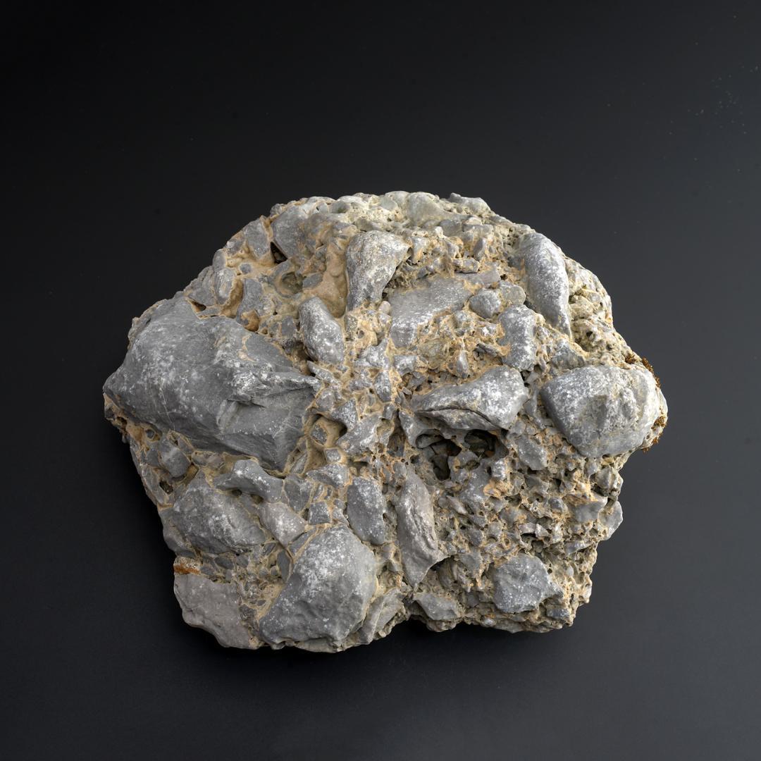 さざれ石（石灰質角礫岩 W24.2cm/D23.5cm/H12.8cm）094