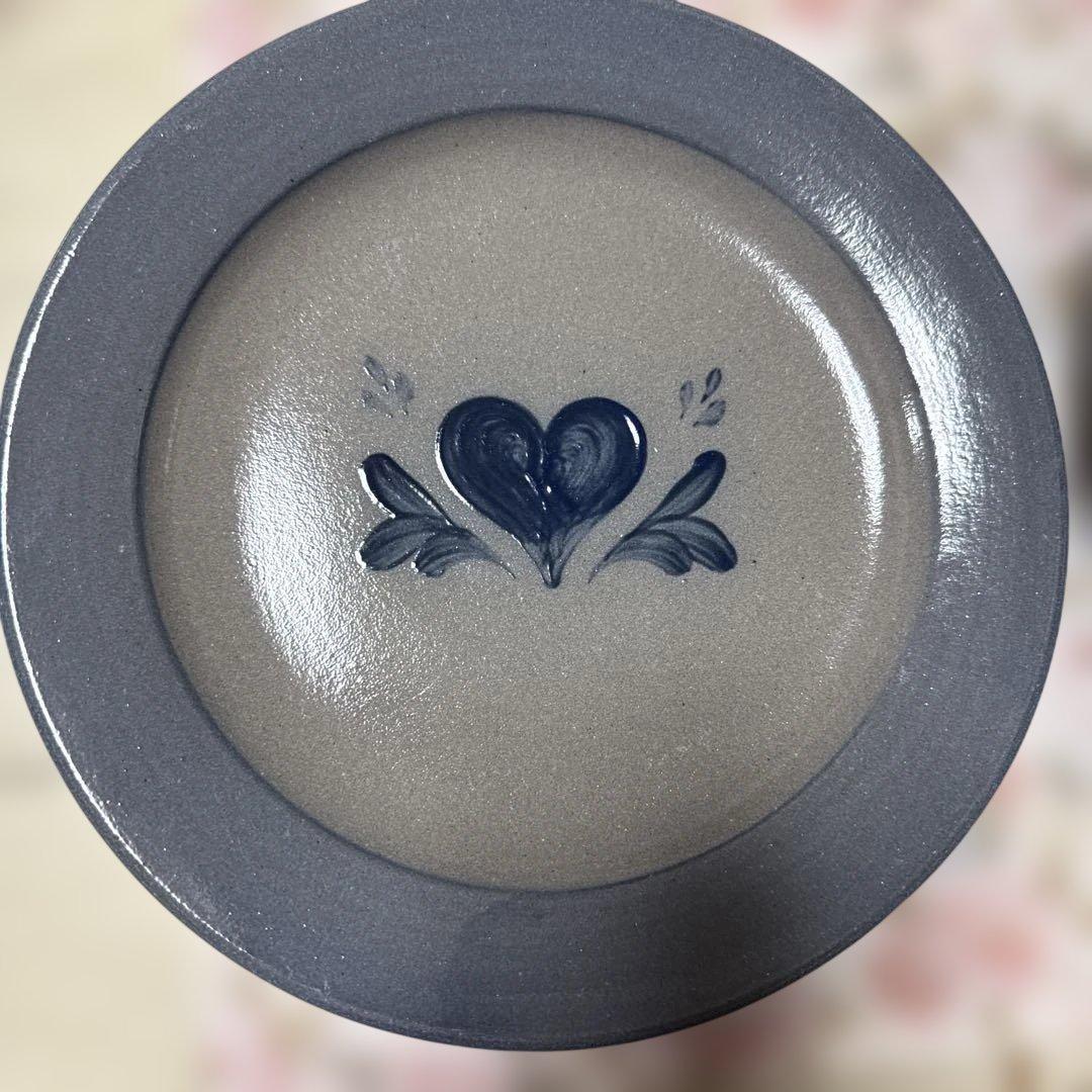 アントステラ　ローポタリーハートデザインの陶器皿セット