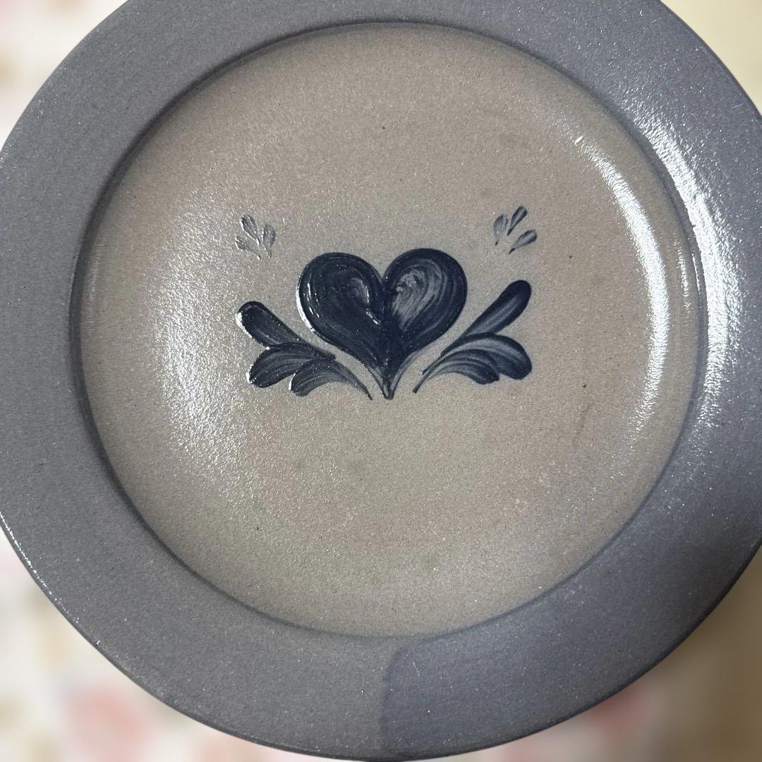 アントステラ　ローポタリーハートデザインの陶器皿セット