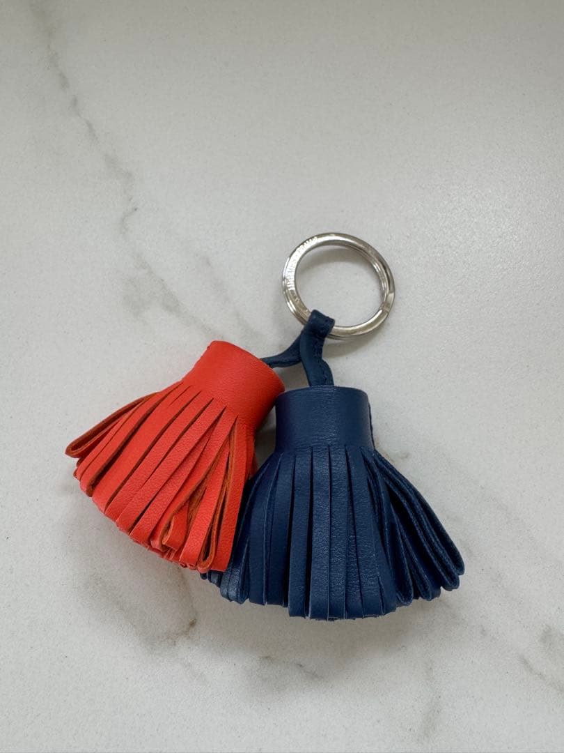 レザー フリンジ キーホルダー オレンジ ネイビー　美品