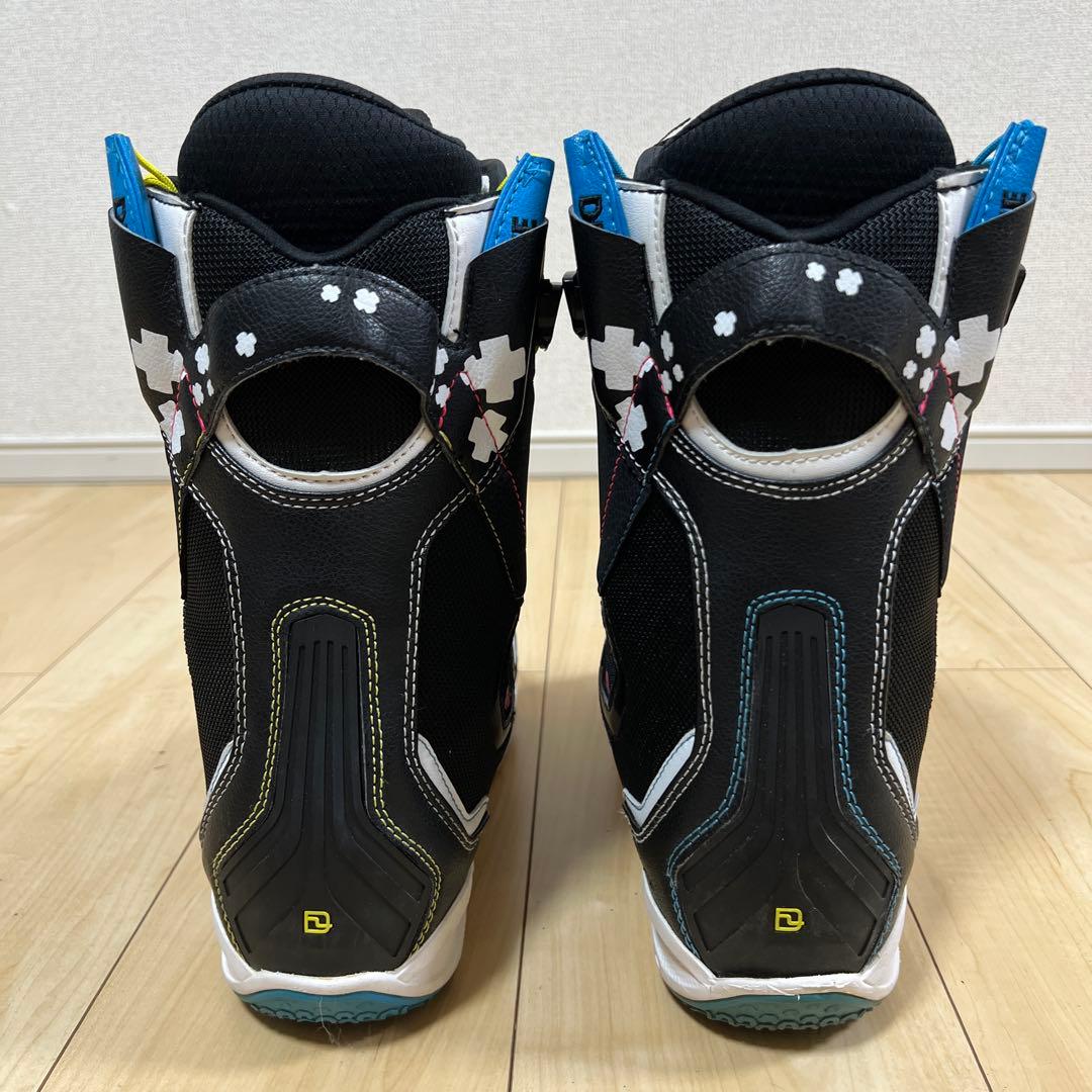 【美品_即日発送】DEELUXE スノボブーツID CMYK 26.0cm