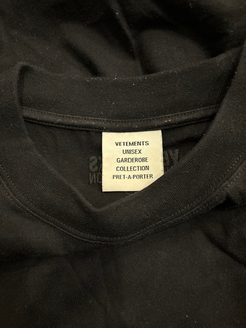 vetements ユニコーンプリント Tシャツ