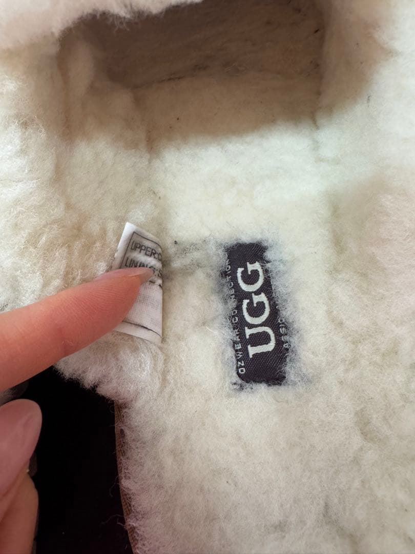 UGG ムートン　スリッパ