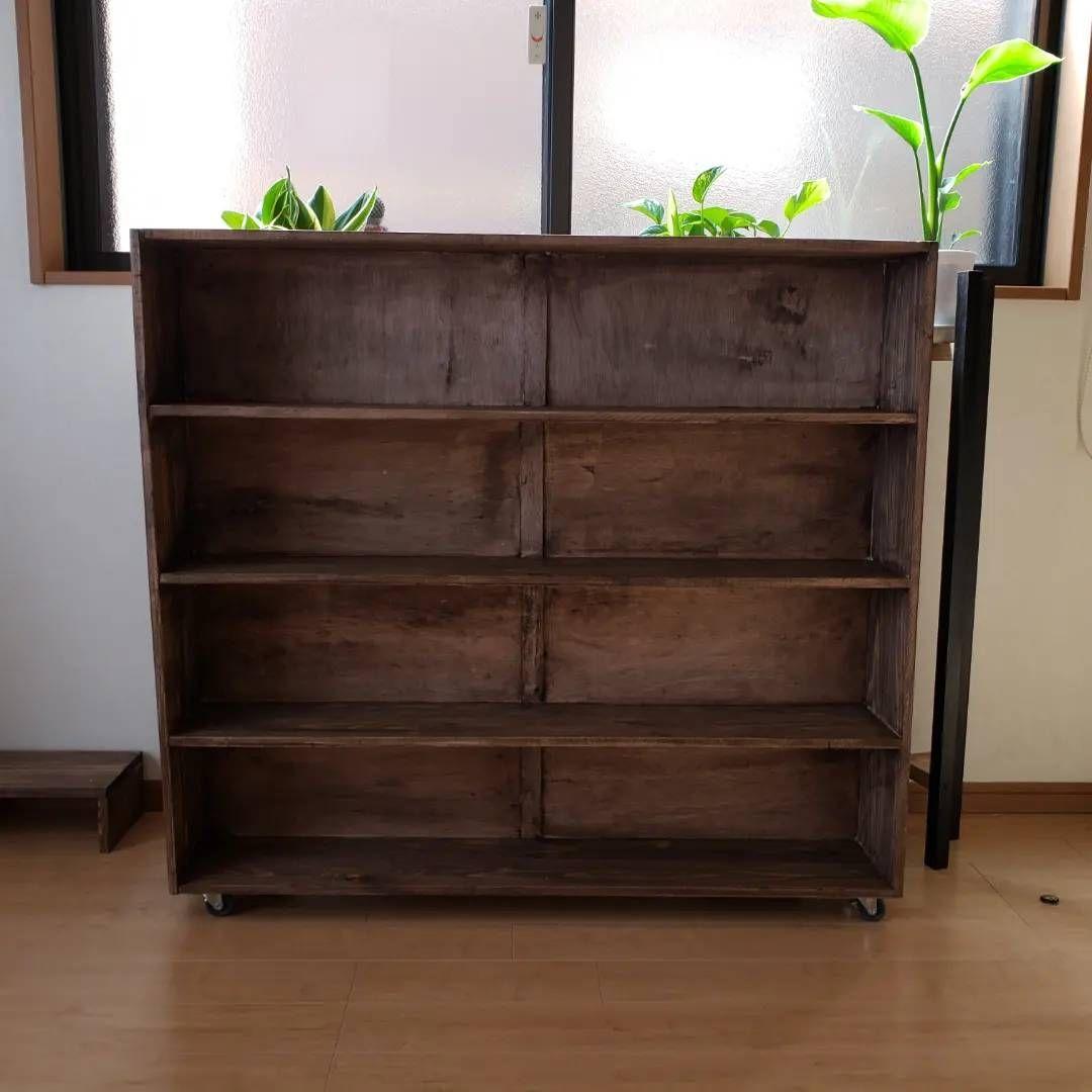 天然材を使用した古材風　本棚　マガジンラック